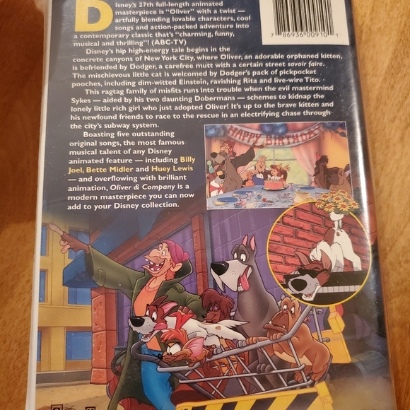 Disney's Oliver and Company (VHS, 1996) - Picture 3 of 3